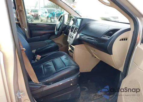 2016 Dodge Grand Caravan American Value Pkg z USA, uszkodzony, nr VIN 2C4RDGBG9GR219862